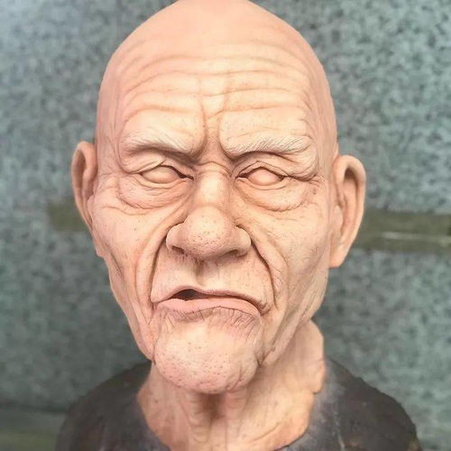 逼真到恐怖 外国小哥人体蛋糕技术吓坏30万网友